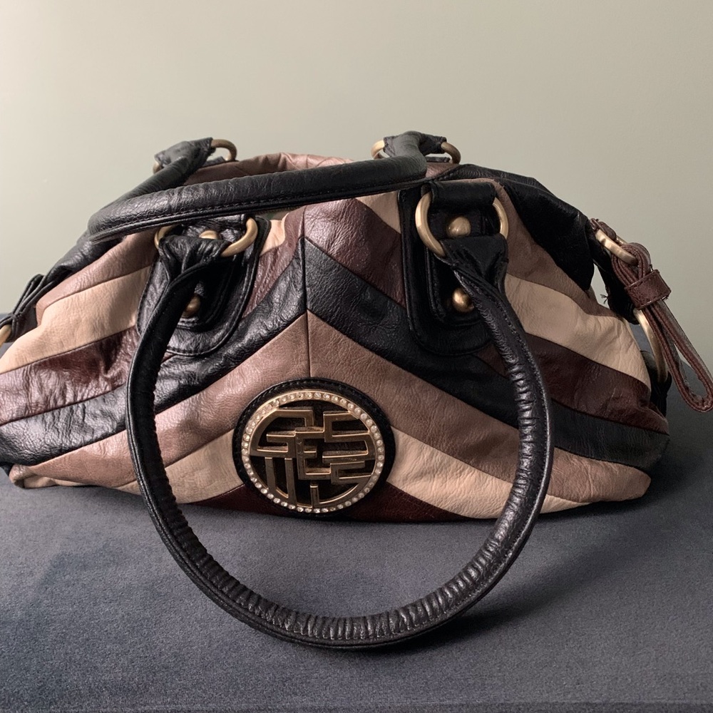 Guess shoulder bag